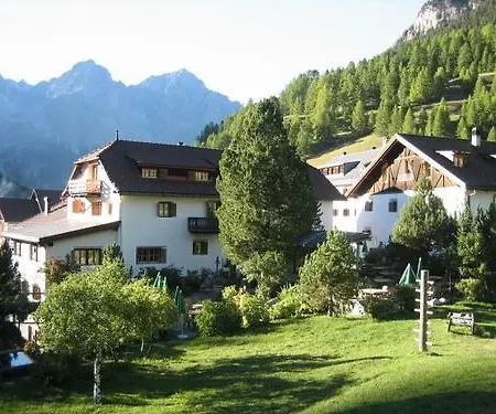 Alpengasthof Crusch Alba Ed Alvetern, S-charl, Engiadina 3*