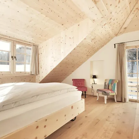 Alpengasthof Crusch Alba Ed Alvetern, S-charl, Engiadina Otel S-Charl